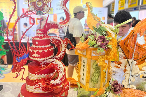 2024上海華食展“龍”重登場(chǎng)！
